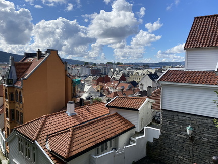 Bergen 44